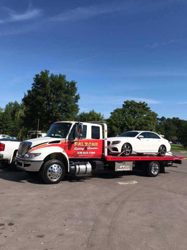 Towing Company Parks Crossroad