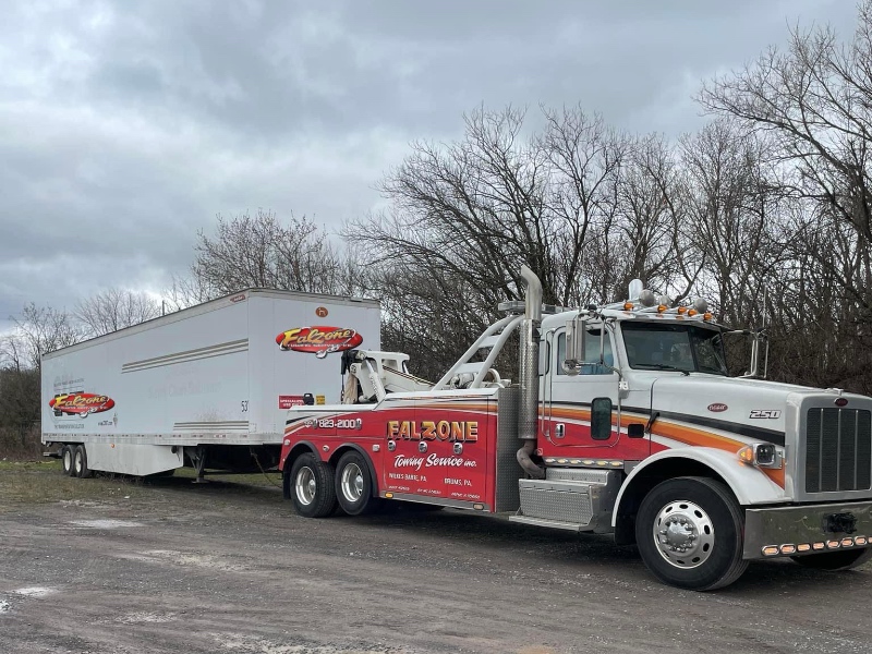 Read more about the article Mifflinville Trailer Towing: Smooth Six-Hour Towing Operation
